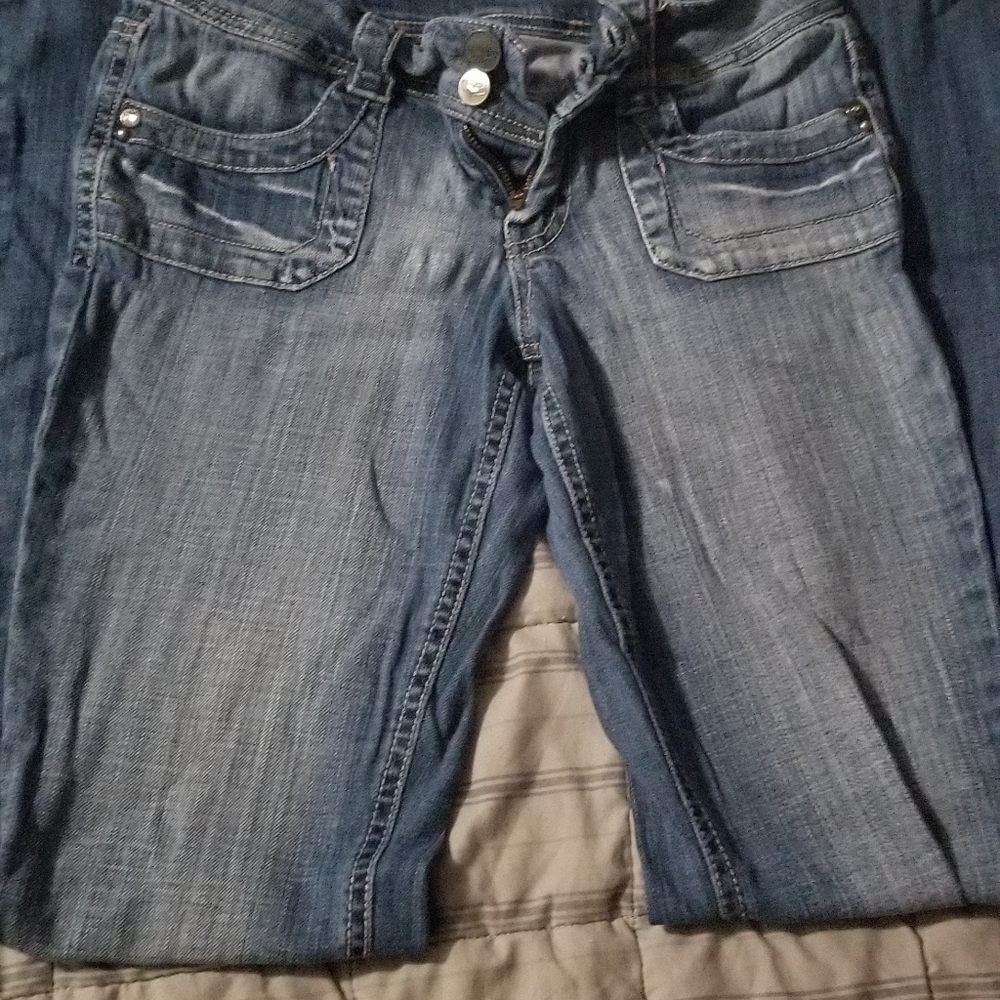 Behold Jean's
